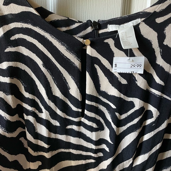 H&M zebra print dress - Picture 2 of 3
